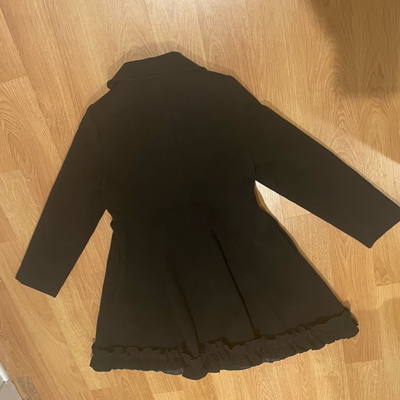ROTHSCHILD girls black coat with lovely ruffle size 10/12 - Picture 4 of 4